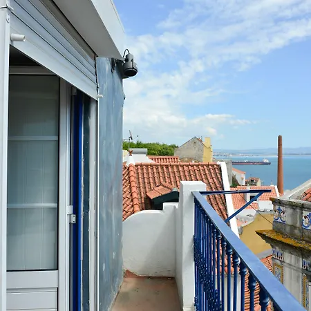 Lxway Graca - Santa Marinha Appartamento Lisbona