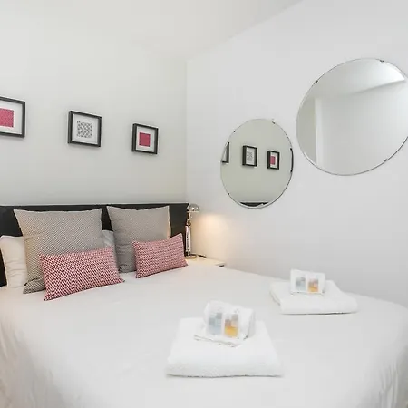 Lxway Graca - Santa Marinha Apartment *